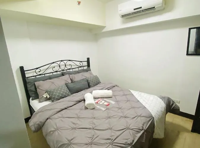 Condotel, Hotel, Staycation In Pensión Manila