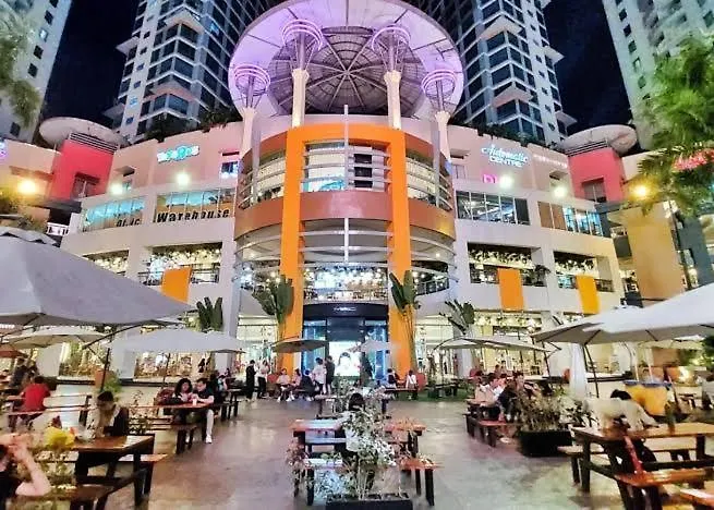 Condotel, Hotel, Staycation In *